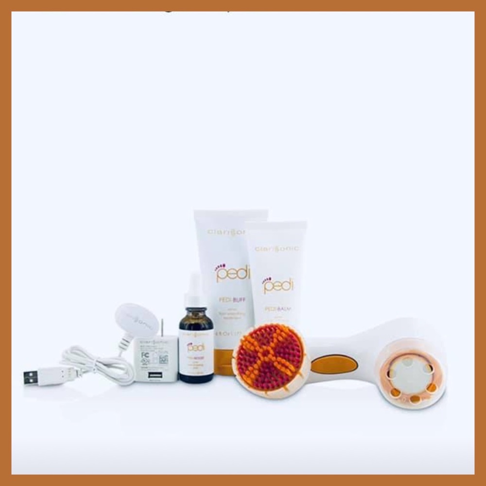 ~~ New Clarisonic Pedi System Bundle ~~